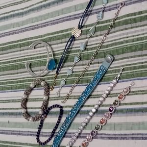 Lot of 9 bracelets